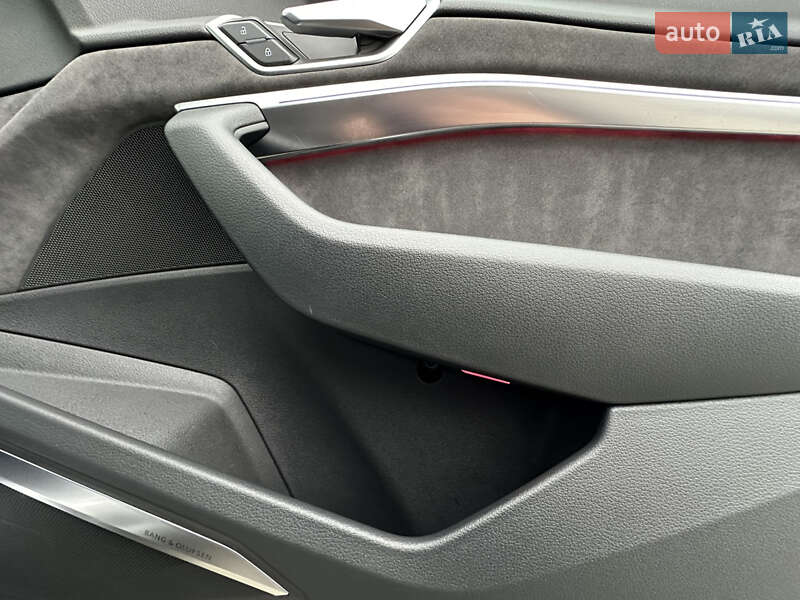 Позашляховик / Кросовер Audi e-tron Sportback 2021 в Дрогобичі фото 20 Позашляховик / Кросовер Audi e-tron Sportback 2021 в Дрогобичі