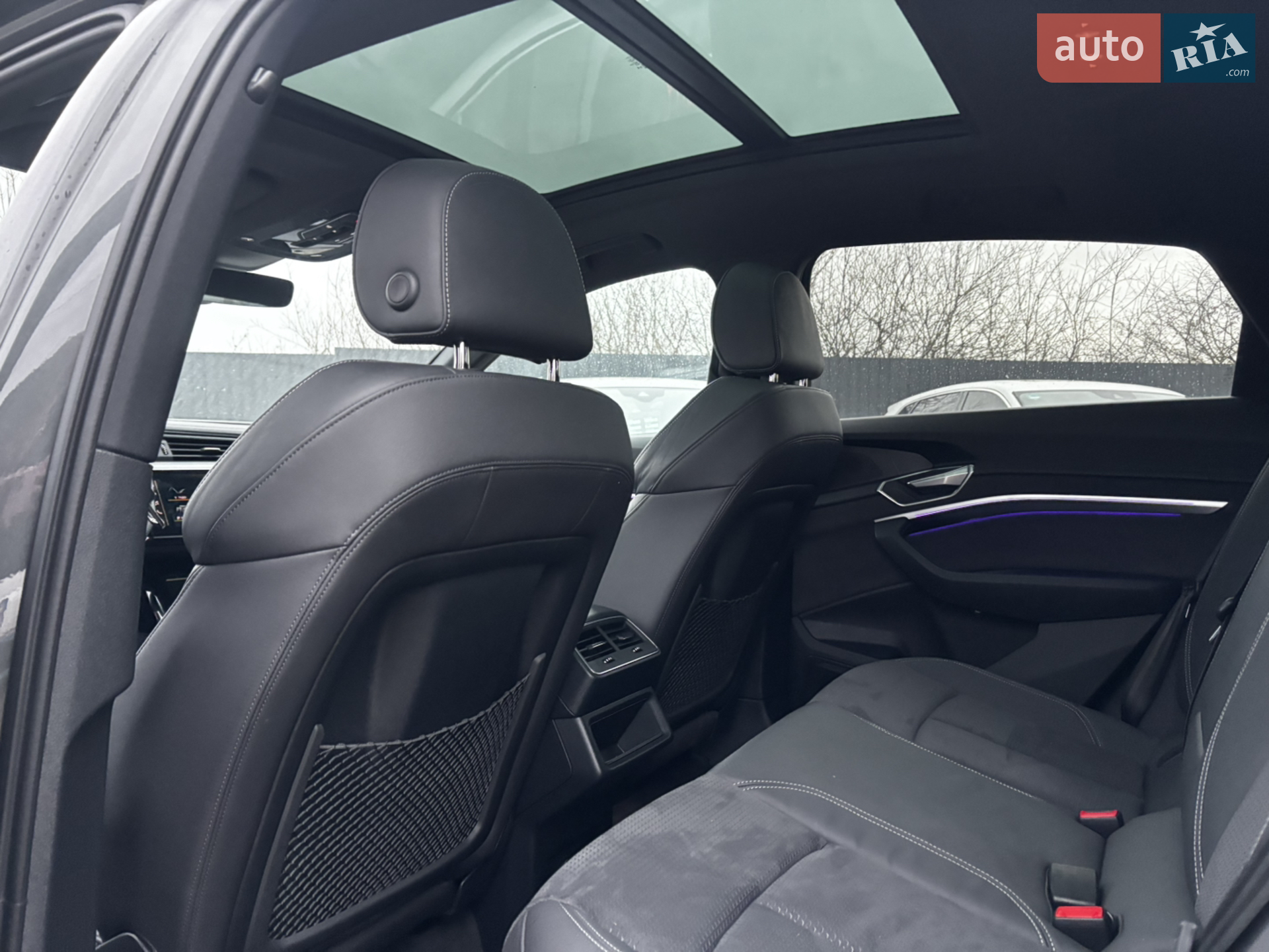 2022 Audi e-tron Sportback - мініатюра 31