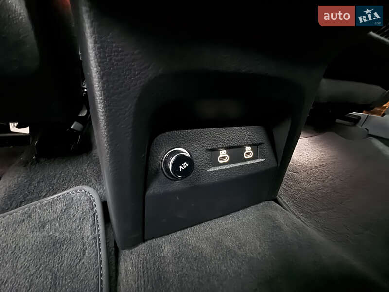 Позашляховик / Кросовер Audi e-tron Sportback 2022 в Луцьку