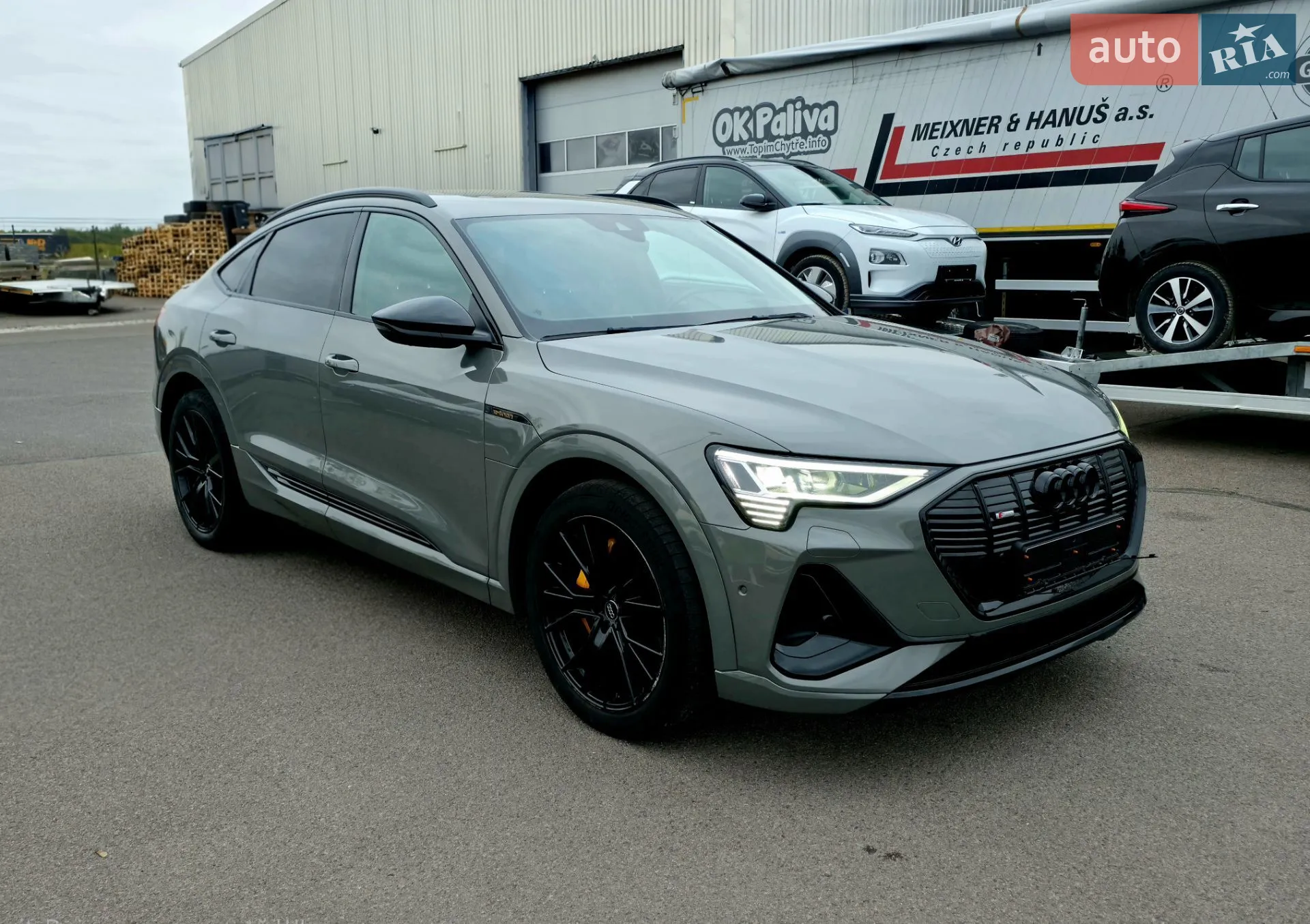 2022 Audi e-tron Sportback - мініатюра 4