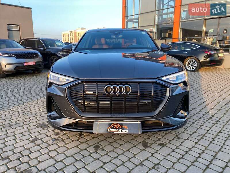 Внедорожник / Кроссовер Audi e-tron Sportback 2021 в Львове
