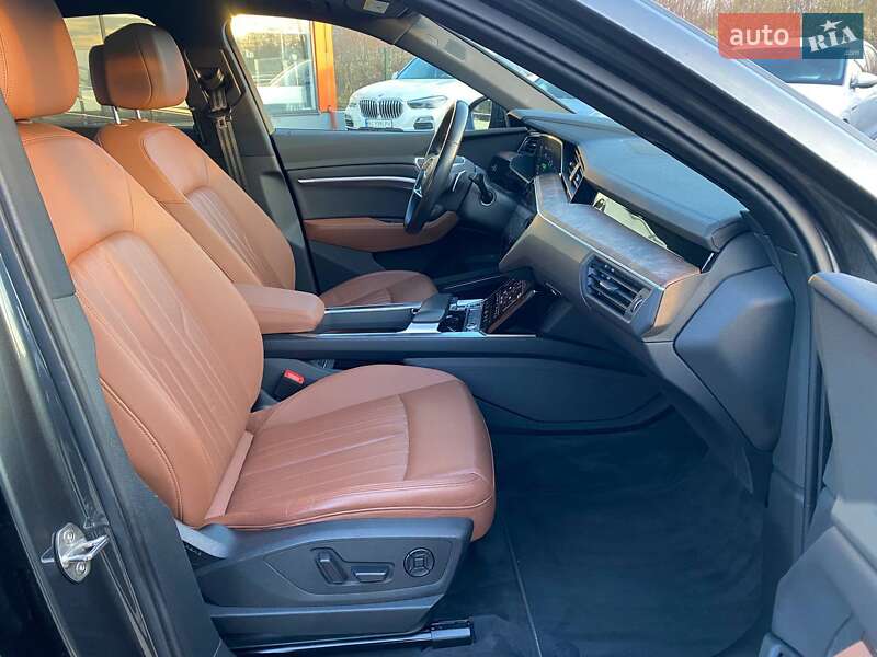 Внедорожник / Кроссовер Audi e-tron Sportback 2021 в Львове