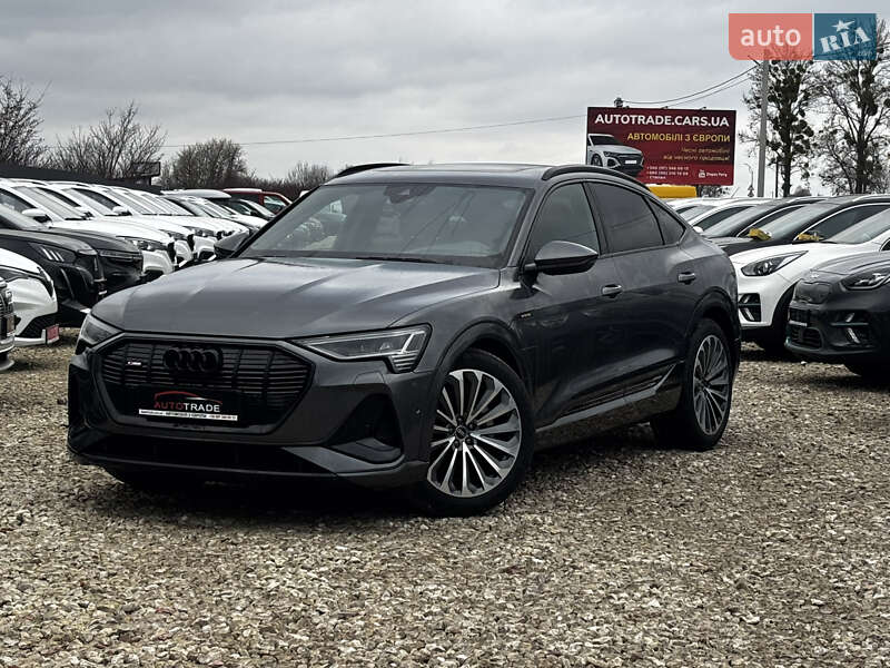 Внедорожник / Кроссовер Audi e-tron Sportback 2021 в Львове