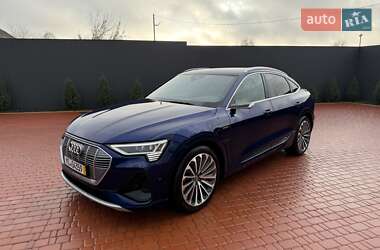 Позашляховик / Кросовер Audi e-tron Sportback 2021 в Жашківу