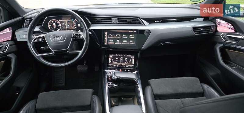 Позашляховик / Кросовер Audi e-tron Sportback 2020 в Тернополі