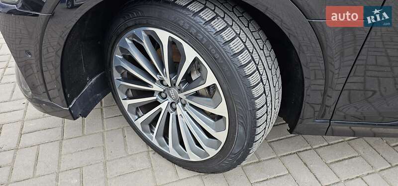 Позашляховик / Кросовер Audi e-tron Sportback 2020 в Тернополі