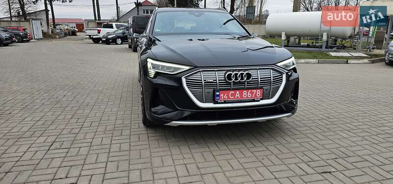 Позашляховик / Кросовер Audi e-tron Sportback 2020 в Тернополі
