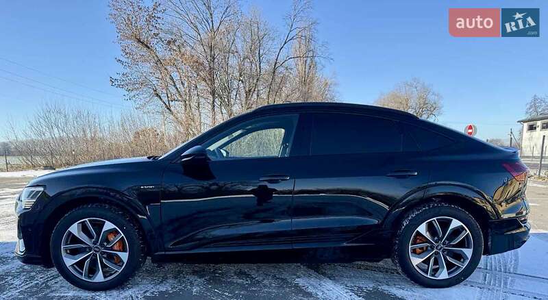 Внедорожник / Кроссовер Audi e-tron Sportback 2021 в Киеве