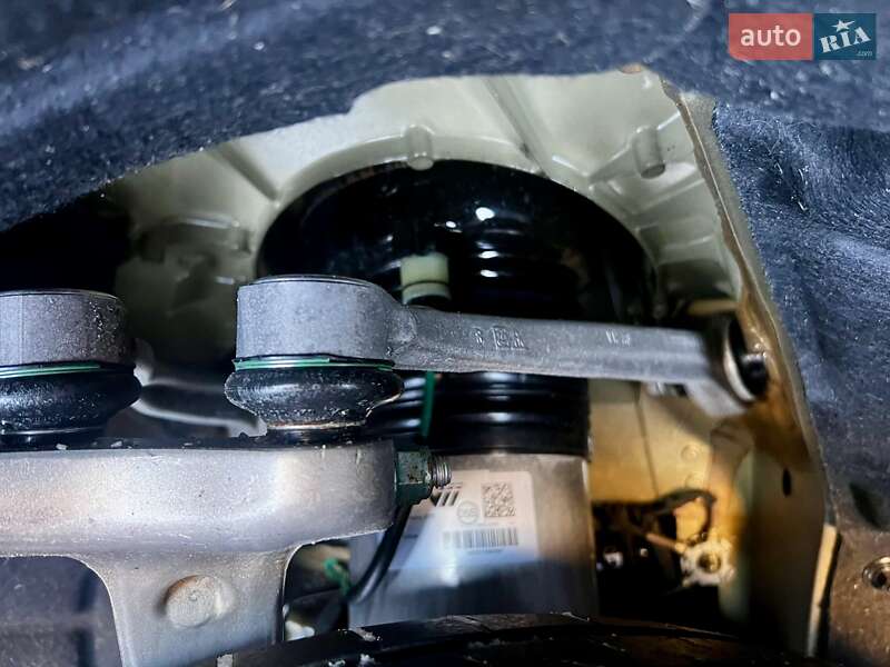 Внедорожник / Кроссовер Audi e-tron Sportback 2021 в Киеве