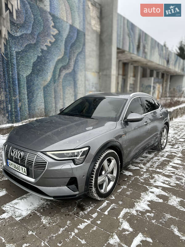 Внедорожник / Кроссовер Audi e-tron Sportback 2020 в Житомире