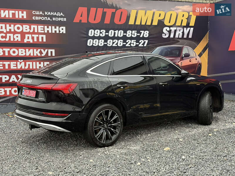 Позашляховик / Кросовер Audi e-tron Sportback 2020 в Стрию