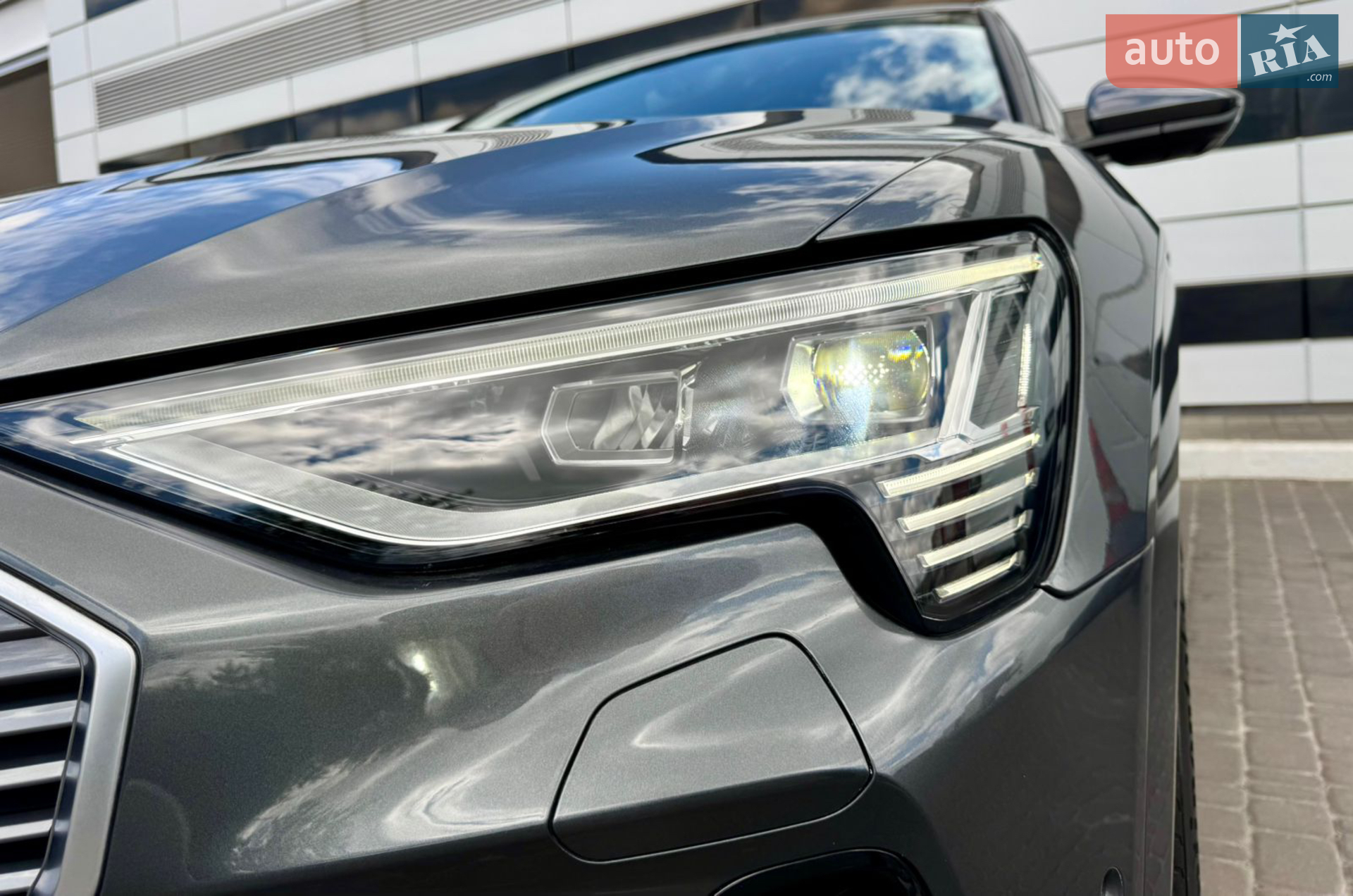 2021 Audi e-tron Sportback - мініатюра 8