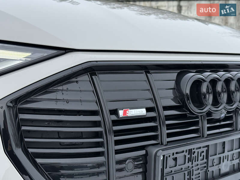 Внедорожник / Кроссовер Audi e-tron Sportback 2020 в Ровно фото 12 Внедорожник / Кроссовер Audi e-tron Sportback 2020 в Ровно