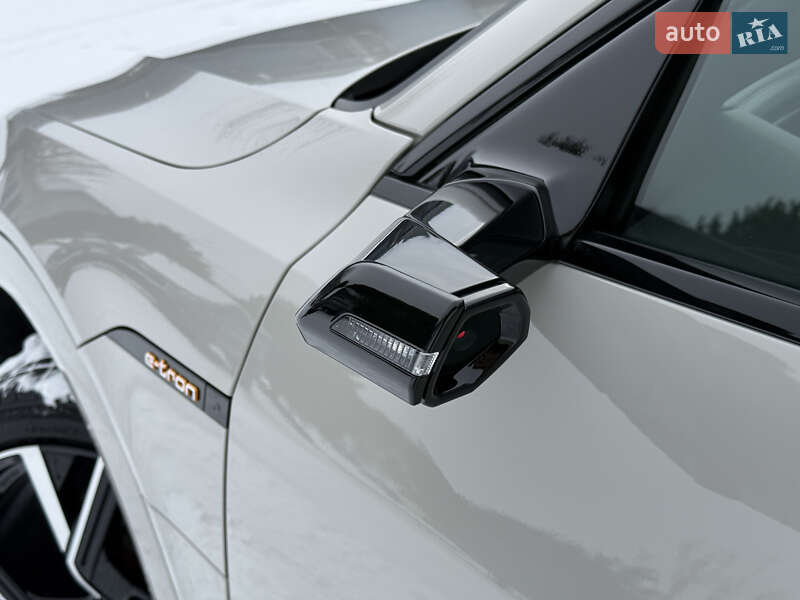 Внедорожник / Кроссовер Audi e-tron Sportback 2020 в Ровно фото 16 Внедорожник / Кроссовер Audi e-tron Sportback 2020 в Ровно