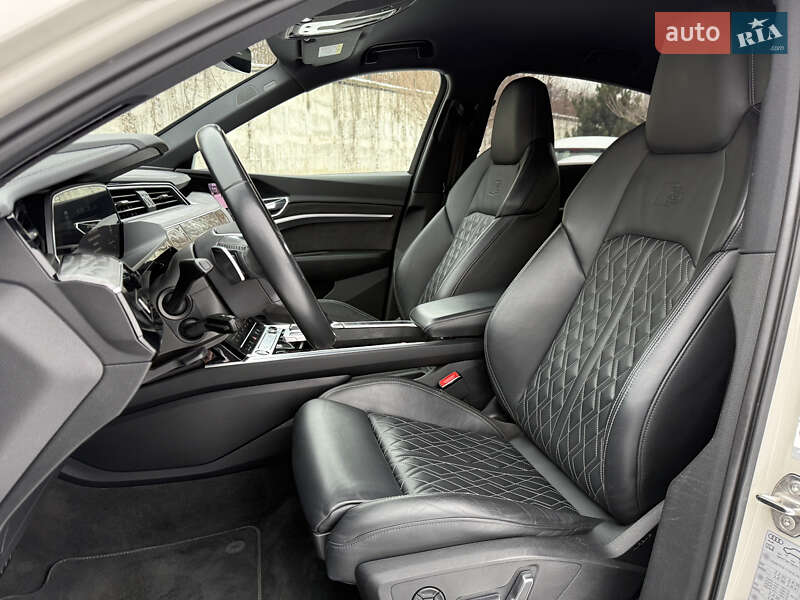 Внедорожник / Кроссовер Audi e-tron Sportback 2020 в Ровно фото 84 Внедорожник / Кроссовер Audi e-tron Sportback 2020 в Ровно