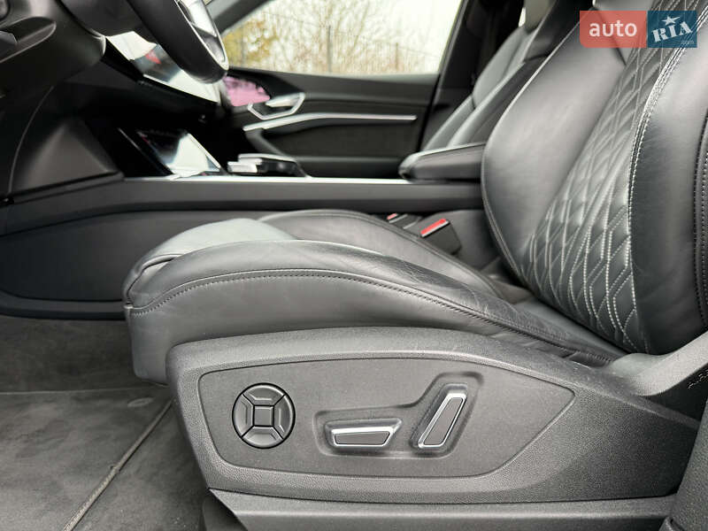 Внедорожник / Кроссовер Audi e-tron Sportback 2020 в Ровно фото 92 Внедорожник / Кроссовер Audi e-tron Sportback 2020 в Ровно