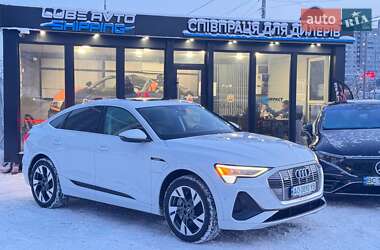 Позашляховик / Кросовер Audi e-tron Sportback 2022 в Києві