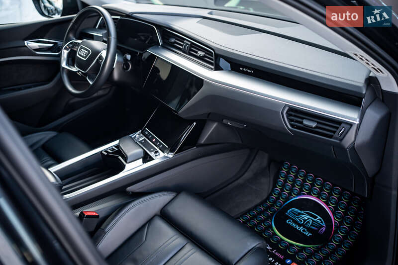 Внедорожник / Кроссовер Audi e-tron Sportback 2020 в Луцке