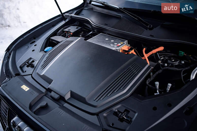 Внедорожник / Кроссовер Audi e-tron Sportback 2020 в Луцке