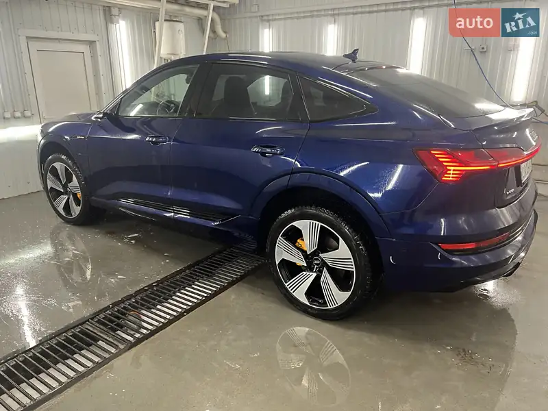 Audi e-tron Sportback 2020 VIN WAUZZZGE1LB029452 фото оголошення 17 з 50