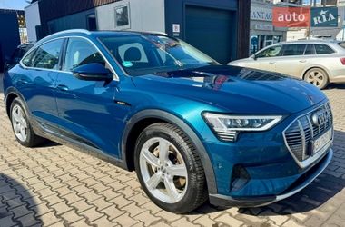 Внедорожник / Кроссовер Audi e-tron Sportback 2020 в Киеве