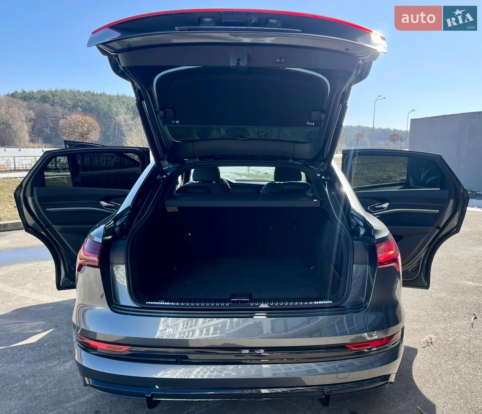 2020 Audi e-tron Sportback - мініатюра 21