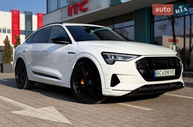 Внедорожник / Кроссовер Audi e-tron Sportback 2022 в Львове