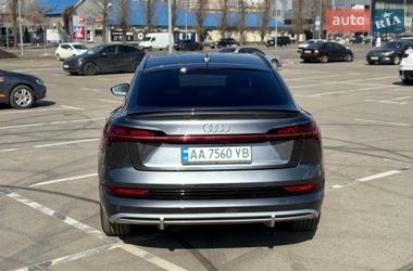Внедорожник / Кроссовер Audi e-tron Sportback 2020 в Киеве