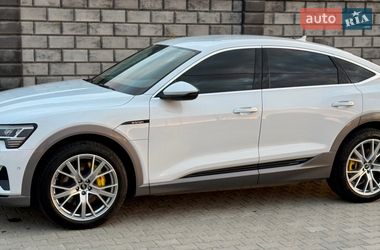 Внедорожник / Кроссовер Audi e-tron Sportback 2022 в Ровно