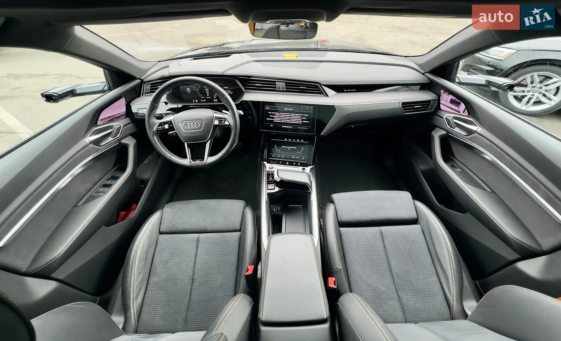 2022 Audi e-tron Sportback - мініатюра 33