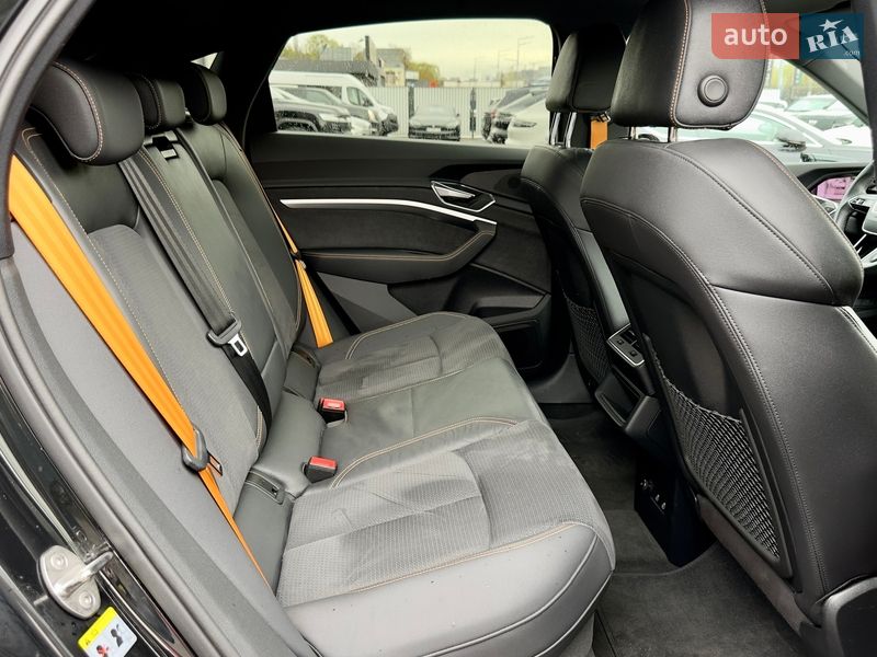 Внедорожник / Кроссовер Audi e-tron Sportback 2022 в Киеве