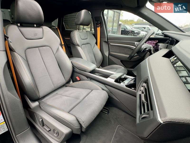 Внедорожник / Кроссовер Audi e-tron Sportback 2022 в Киеве