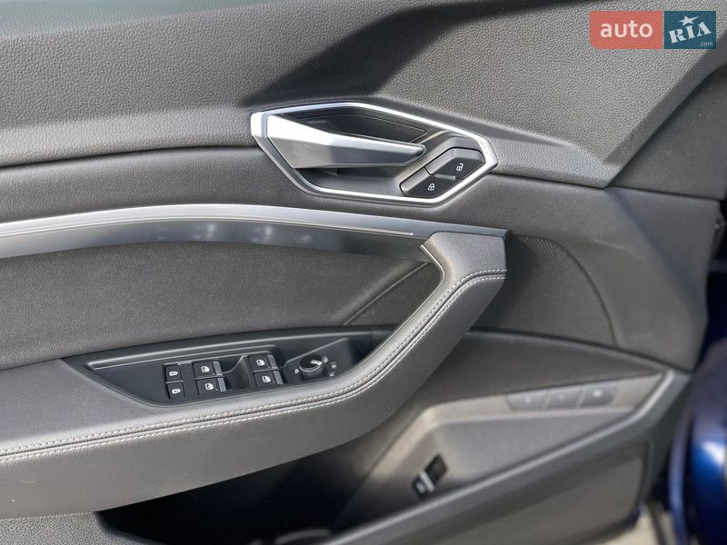 Внедорожник / Кроссовер Audi e-tron Sportback 2021 в Виннице