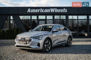 Позашляховик / Кросовер Audi e-tron Sportback 2020 в Чернівцях