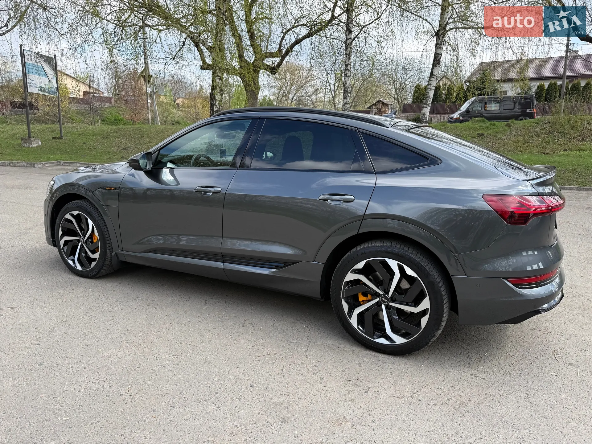 2022 Audi e-tron Sportback - мініатюра 8