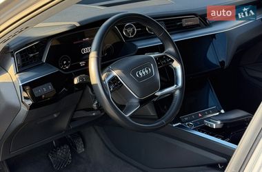 Внедорожник / Кроссовер Audi e-tron Sportback 2020 в Львове