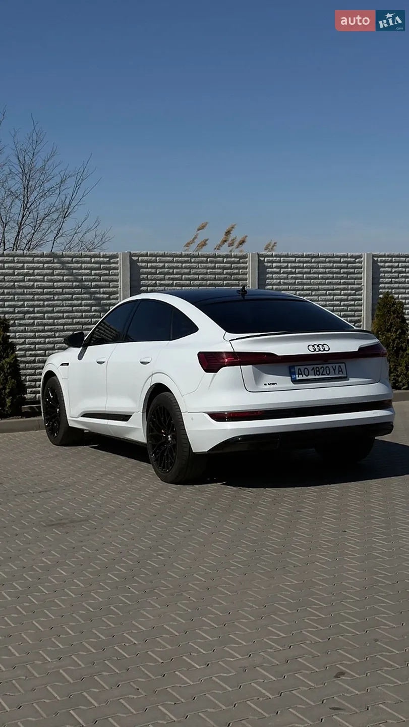 2020 Audi e-tron Sportback - мініатюра 13