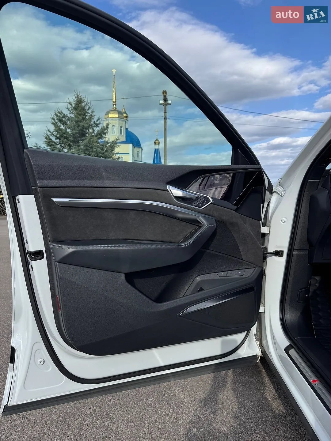 2020 Audi e-tron Sportback - мініатюра 42