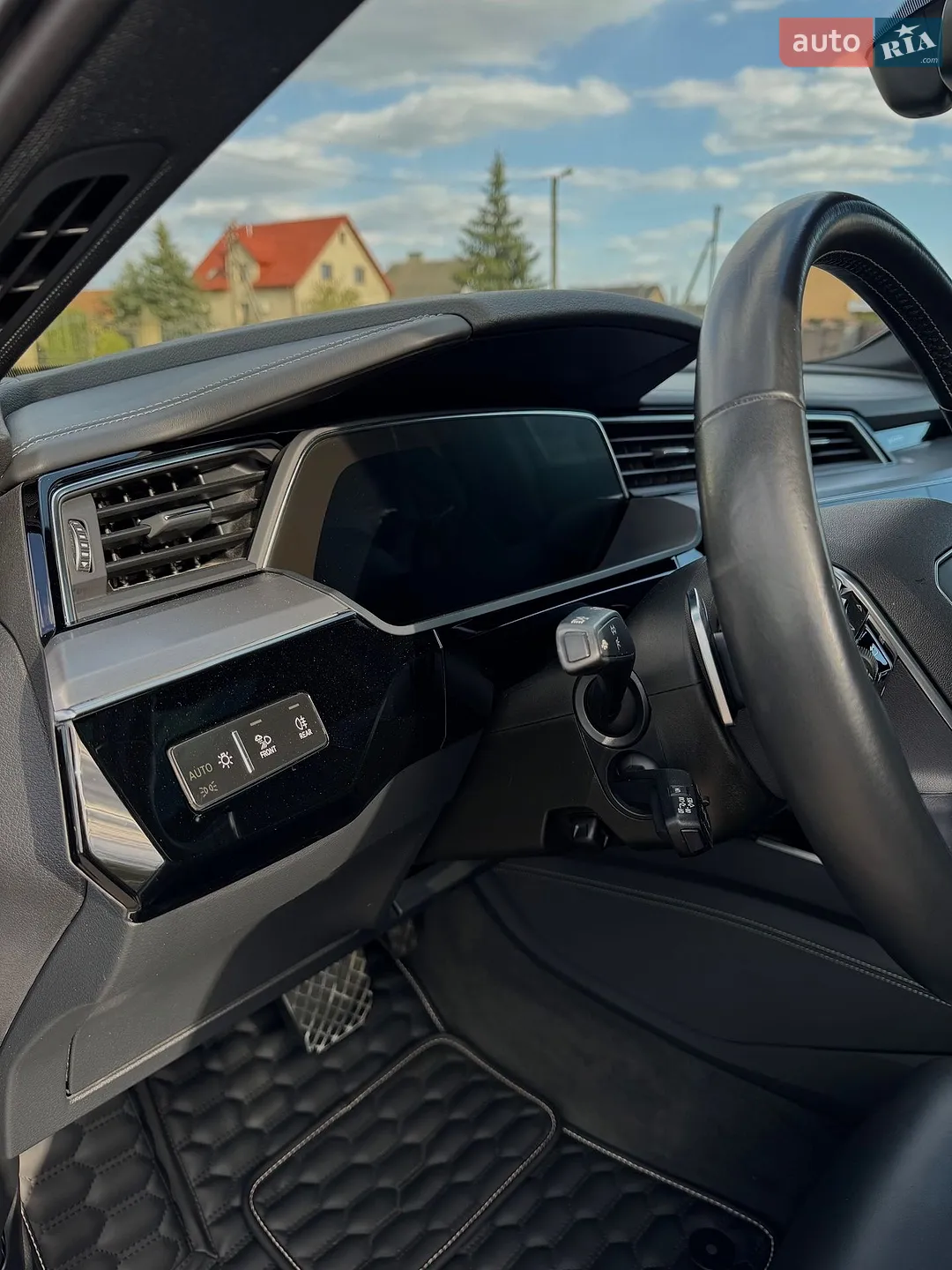 2020 Audi e-tron Sportback - мініатюра 49