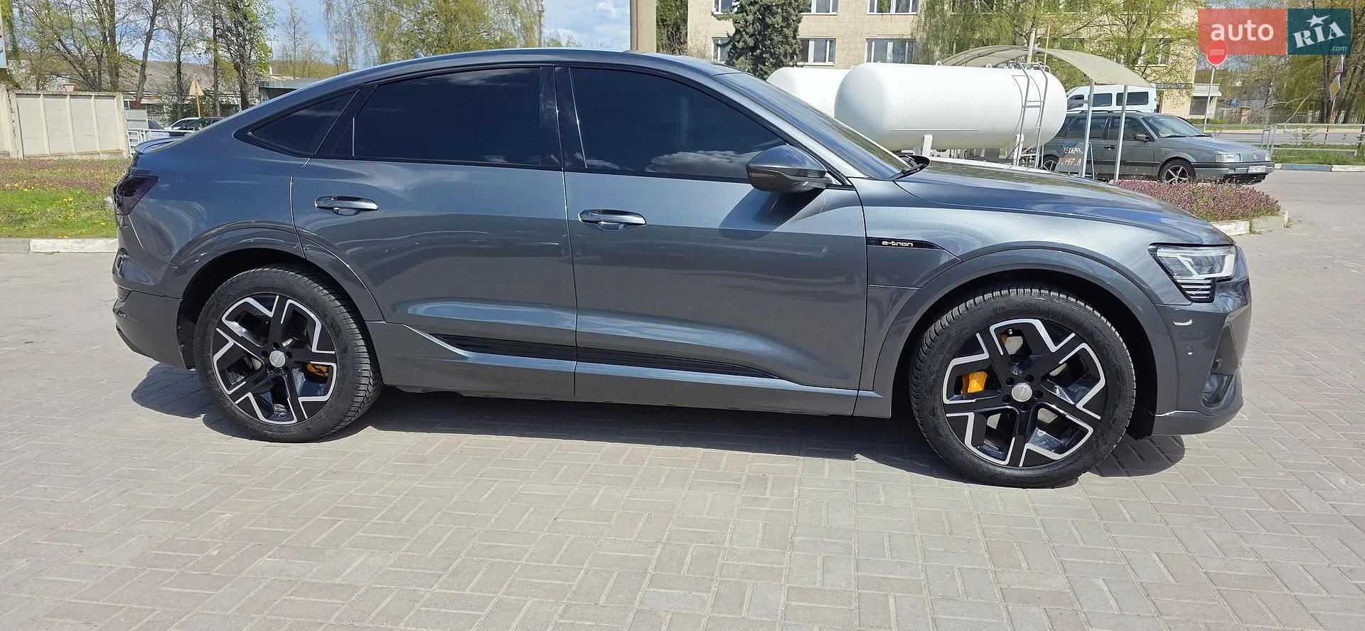 2021 Audi e-tron Sportback - мініатюра 14