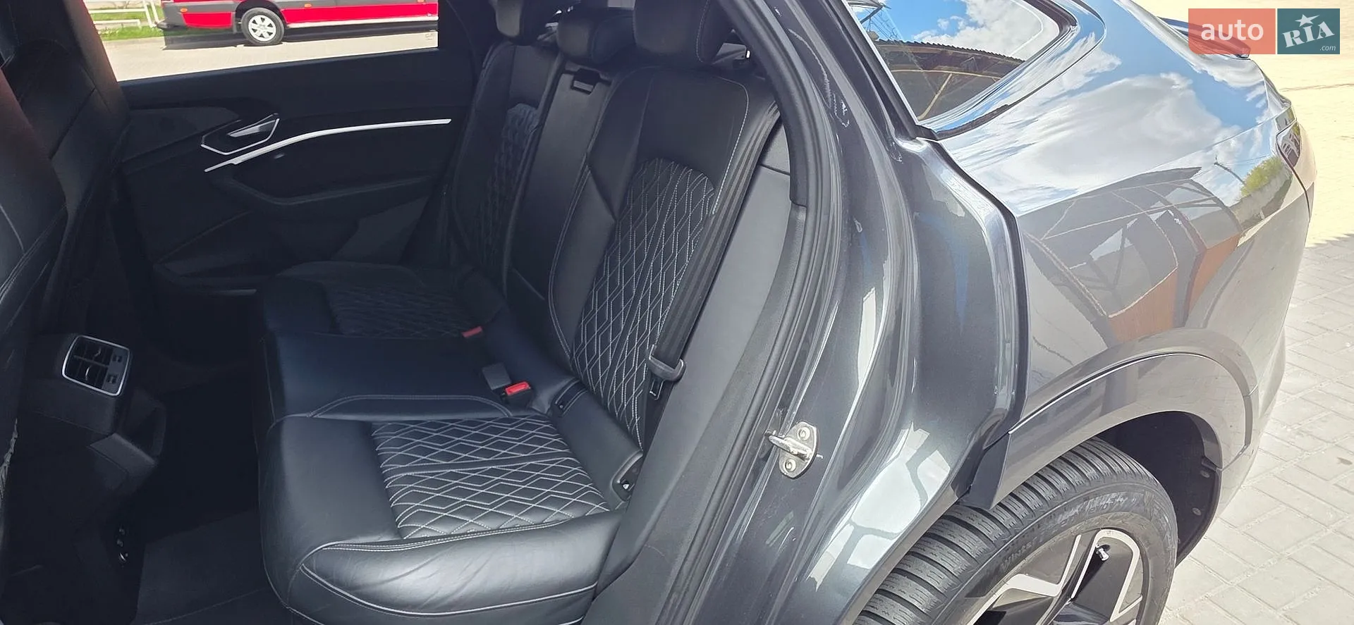 2021 Audi e-tron Sportback - мініатюра 62