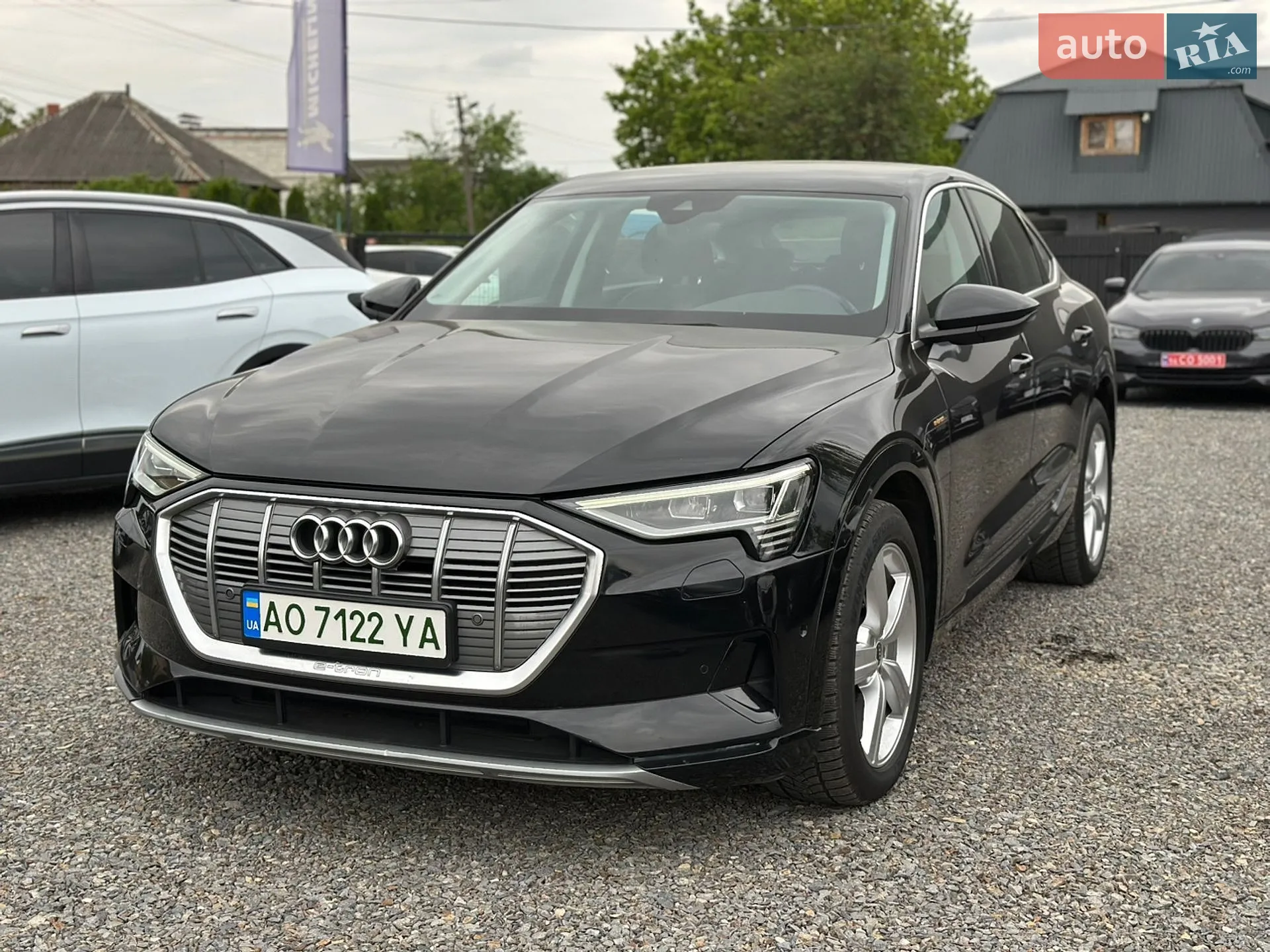 2020 Audi e-tron Sportback - мініатюра 2