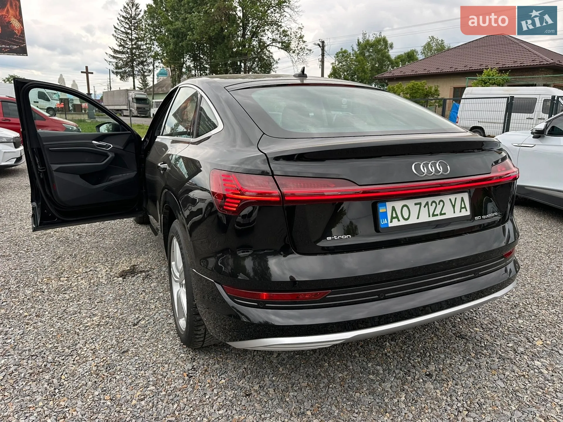 2020 Audi e-tron Sportback - мініатюра 5
