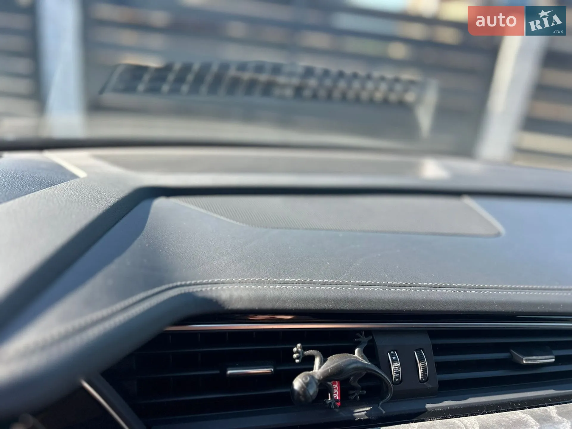 2022 Audi e-tron Sportback - мініатюра 19