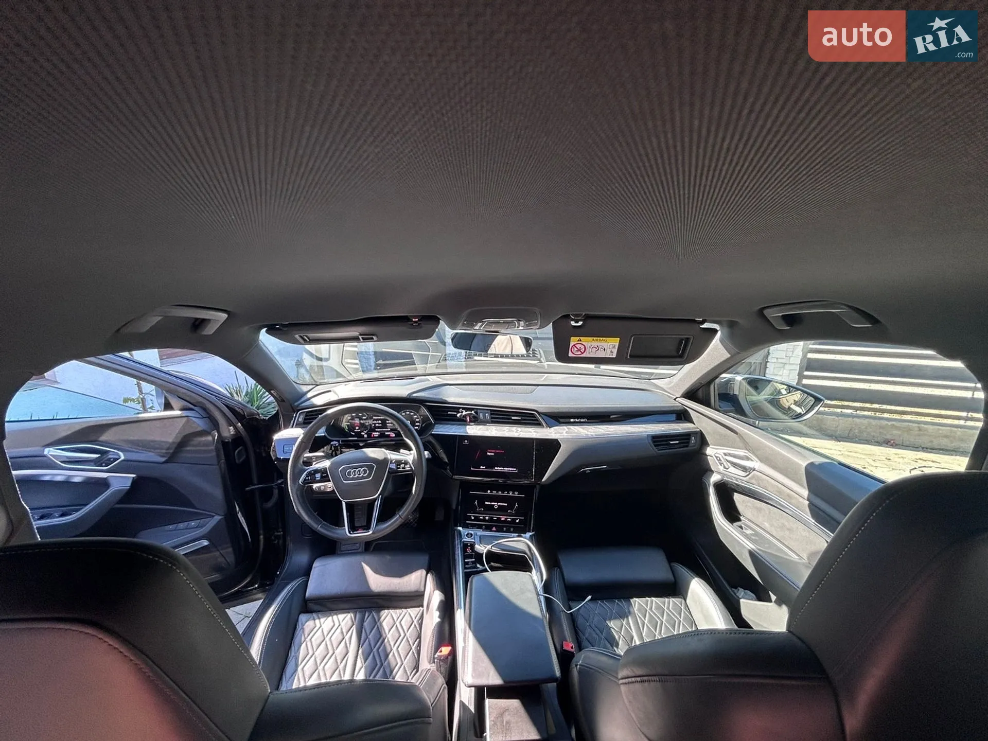 2022 Audi e-tron Sportback - мініатюра 24