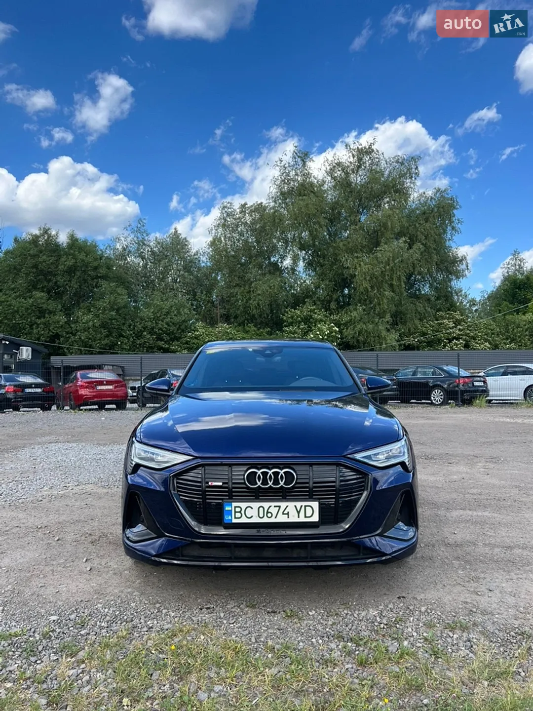 2020 Audi e-tron Sportback - мініатюра 2