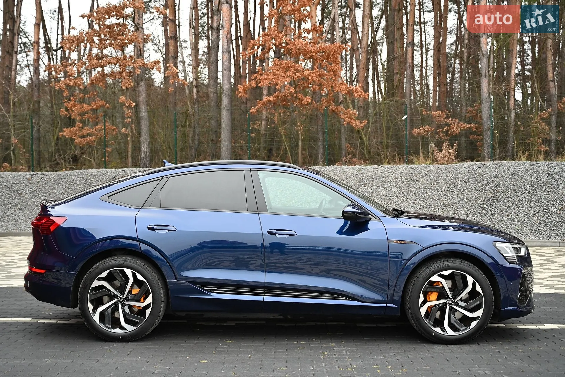 2022 Audi e-tron Sportback - фото 1