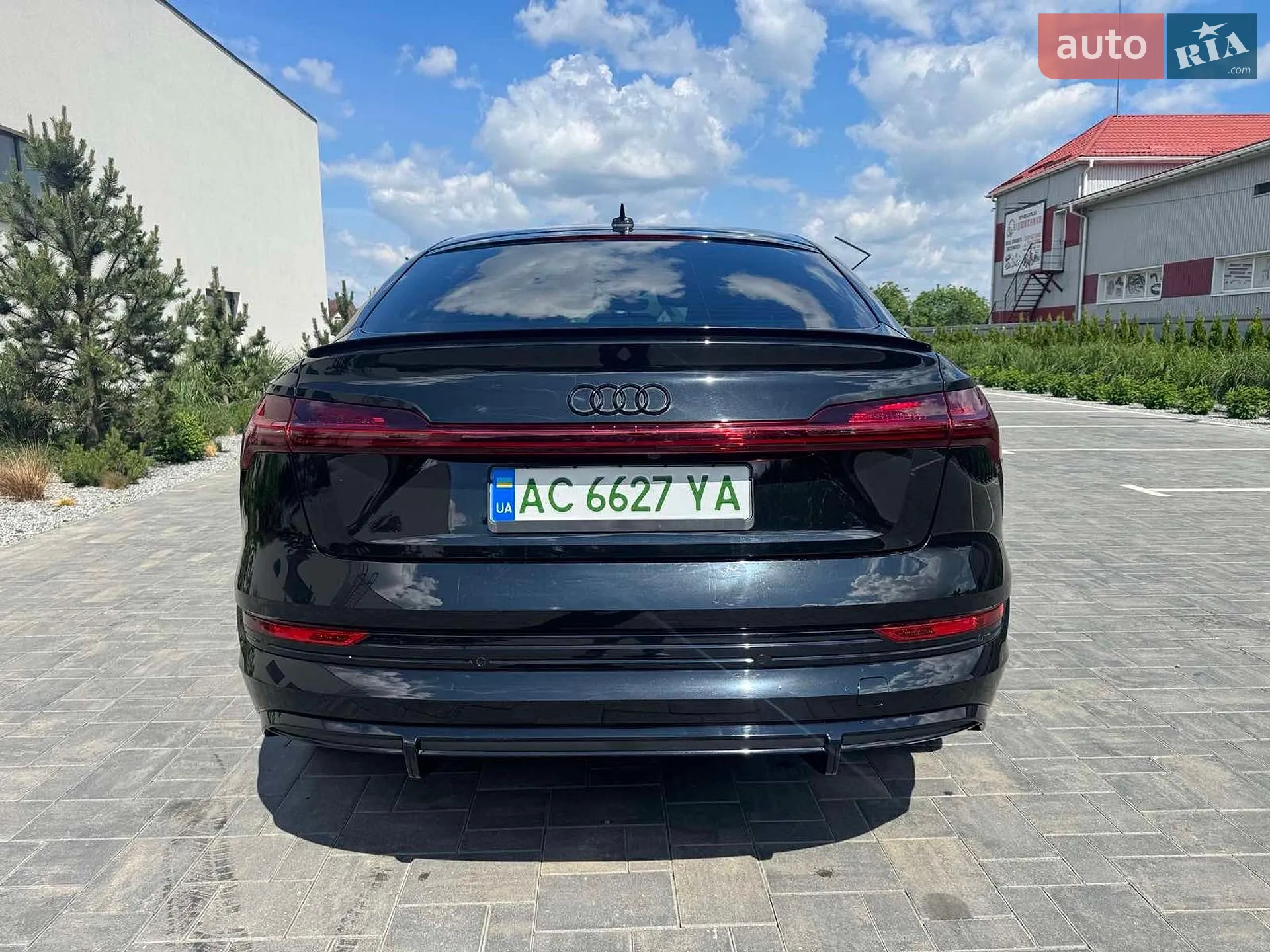 2020 Audi e-tron Sportback - мініатюра 9