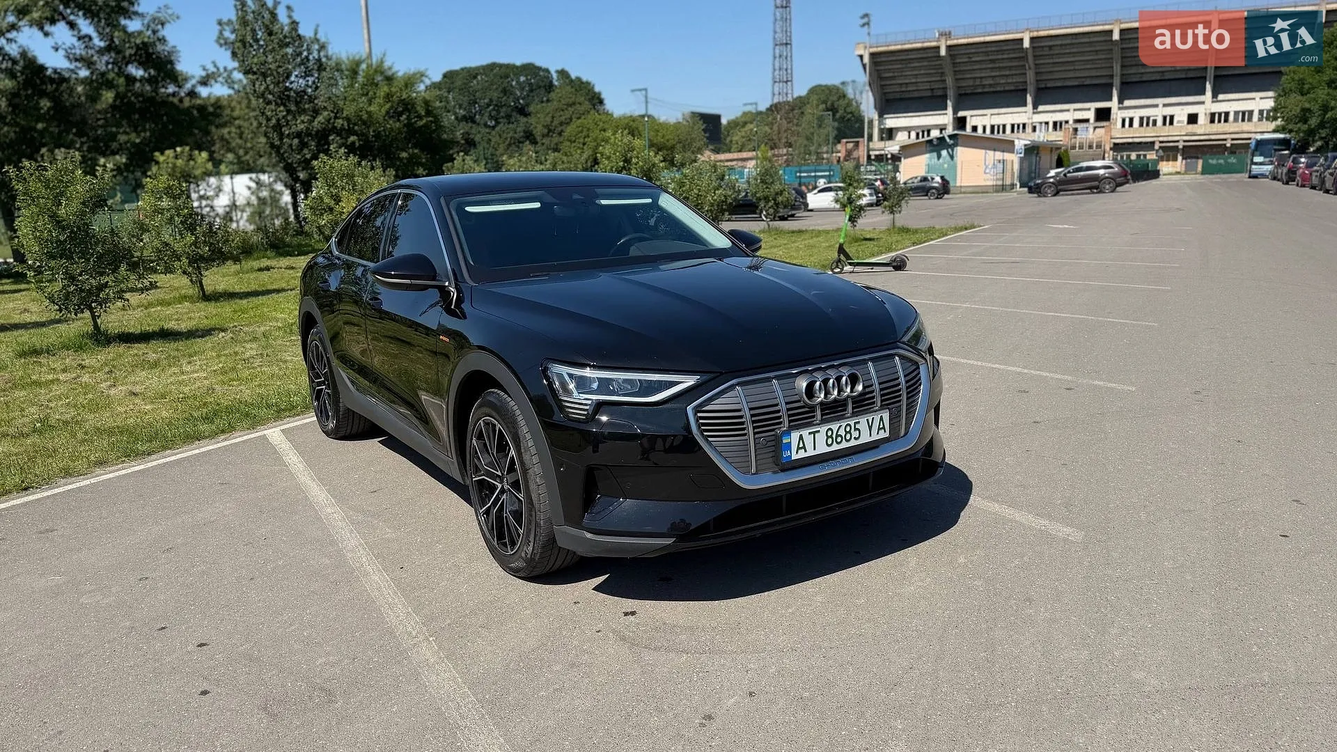 2020 Audi e-tron Sportback - фото 1