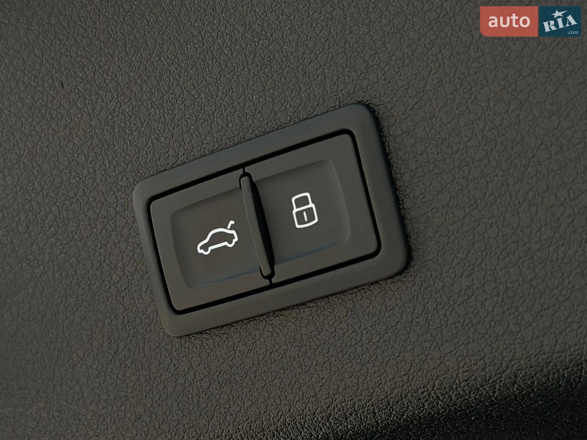 2022 Audi e-tron Sportback - мініатюра 8